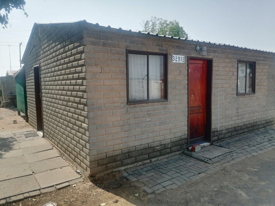  Bedroom Property for Sale in Rocklands Free State